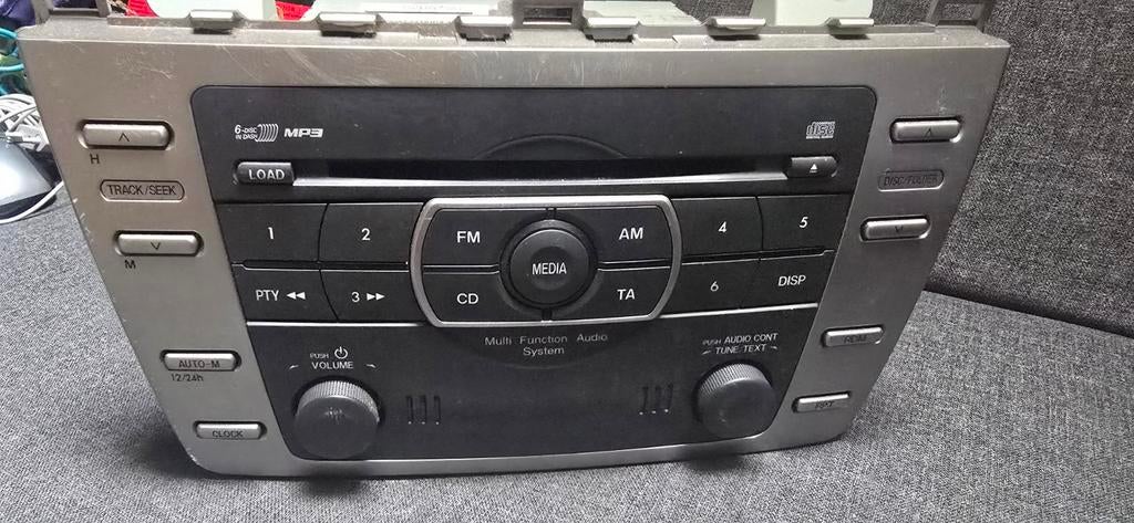 Mazda 6 CD-speler Radio GS1F669RXA CQ-EM4770AT, Auto diversen, Autoradio's, Ophalen of Verzenden, Gebruikt