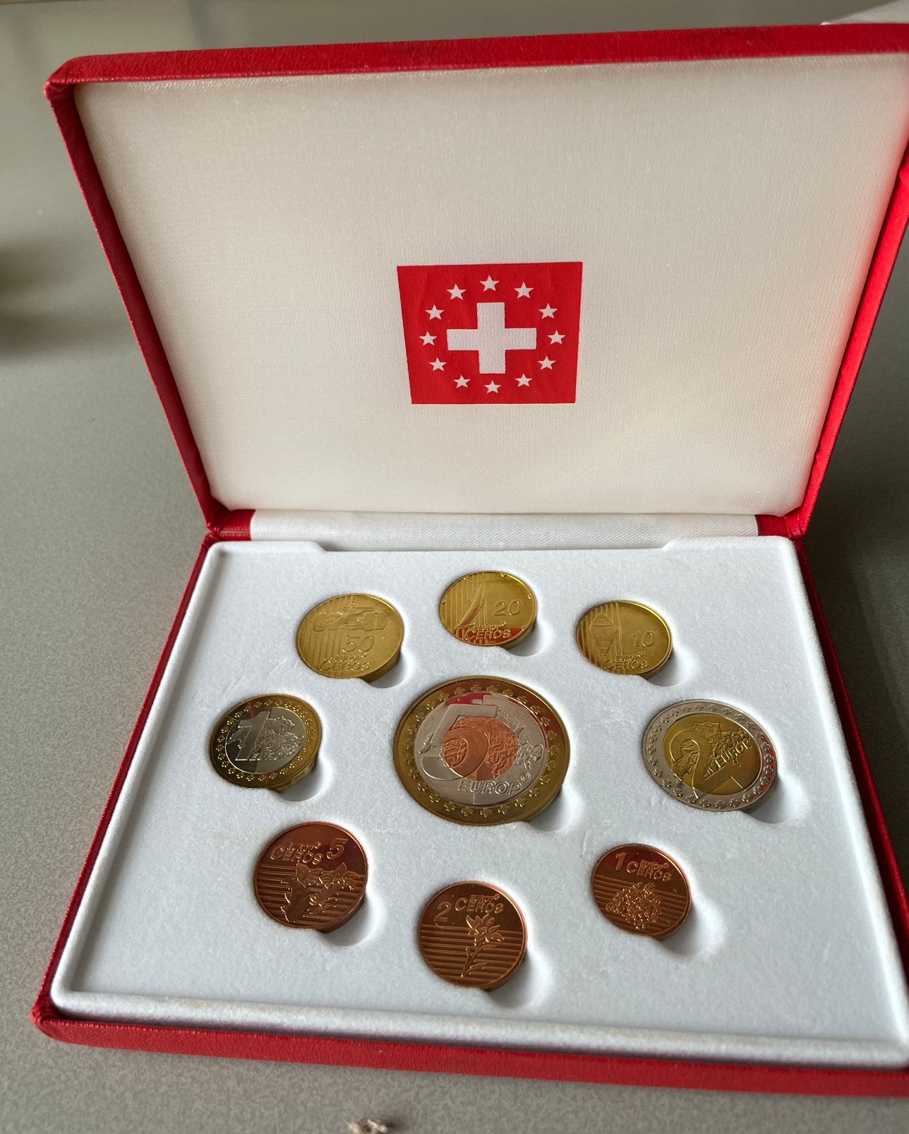 Te koop Probe set Zwitserland euro munten in cassette, Postzegels en Munten, Munten | Europa | Euromunten, Ophalen of Verzenden