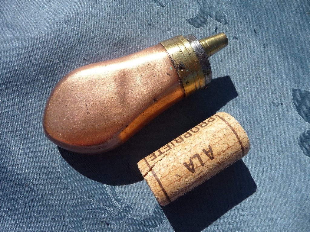 Mini Kruitflesje KRUITFLES Engels rond 1840 pistool revolver, Ophalen of Verzenden