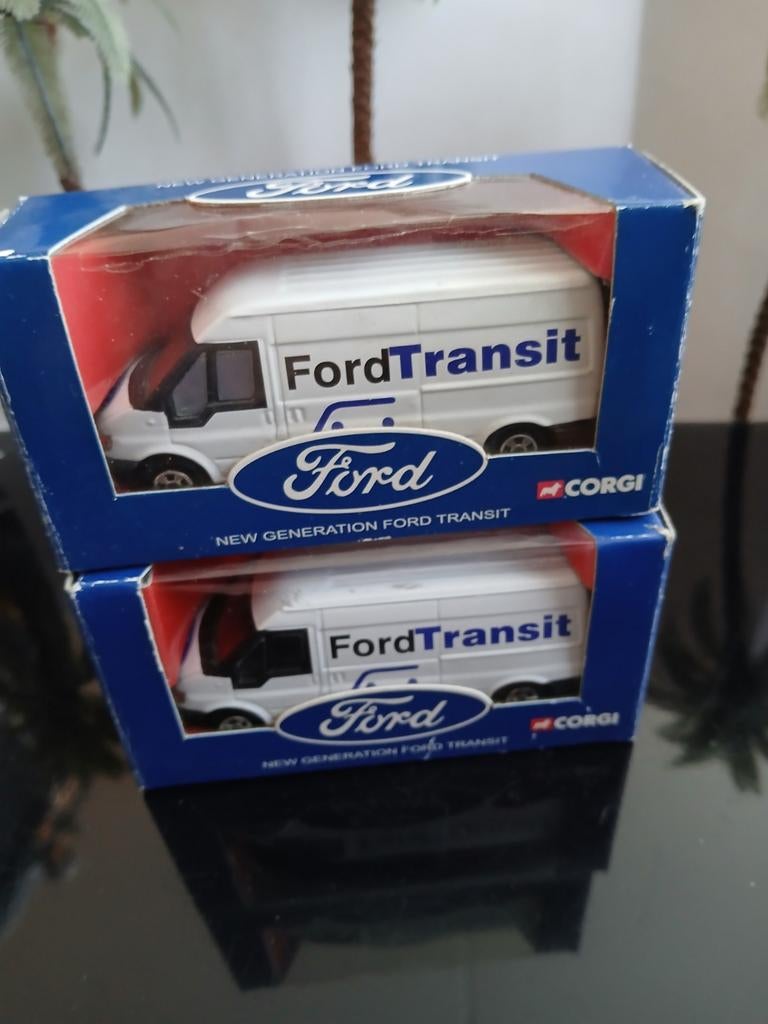Ford Transit.  Corgi 1:64, Ophalen of Verzenden, Zo goed als nieuw, Auto