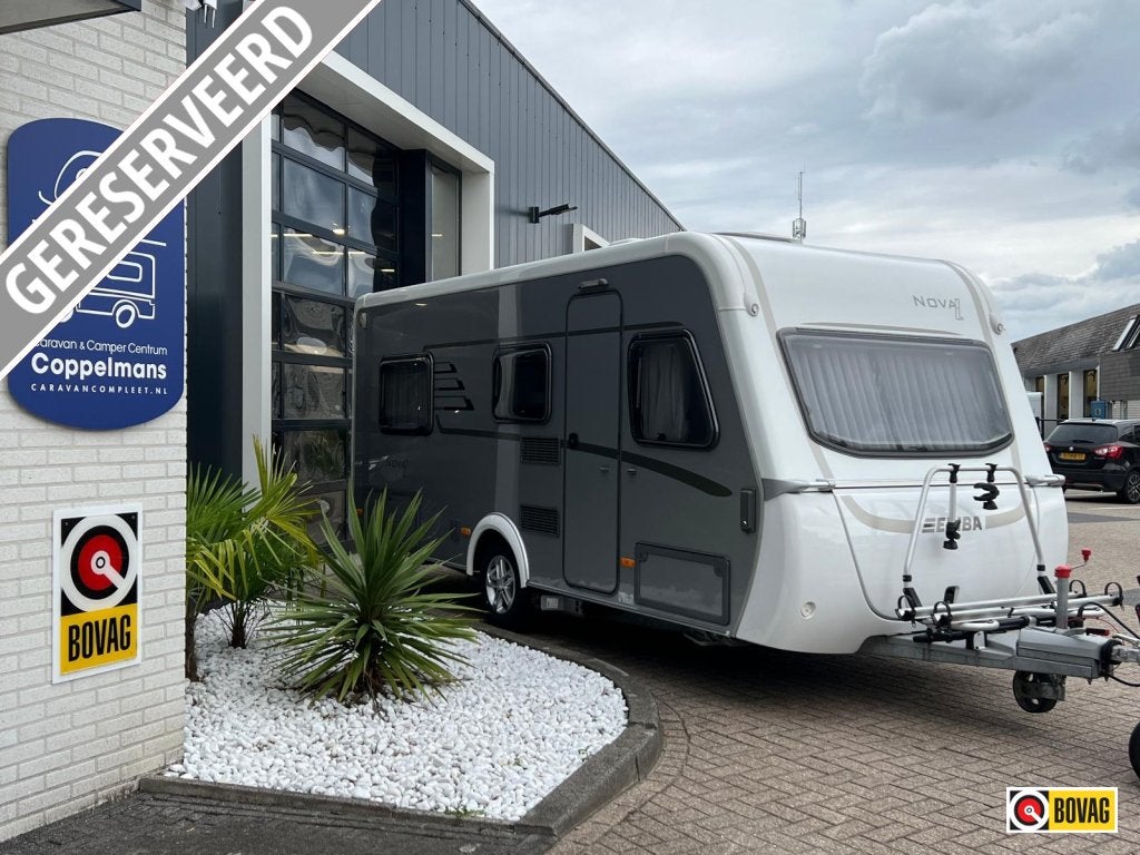 Eriba Nova Light 442 Lengtebedden, Mover, Fietsenrek, Voorte, Schokbreker, Bedrijf, Treinzit, Tot en met 3