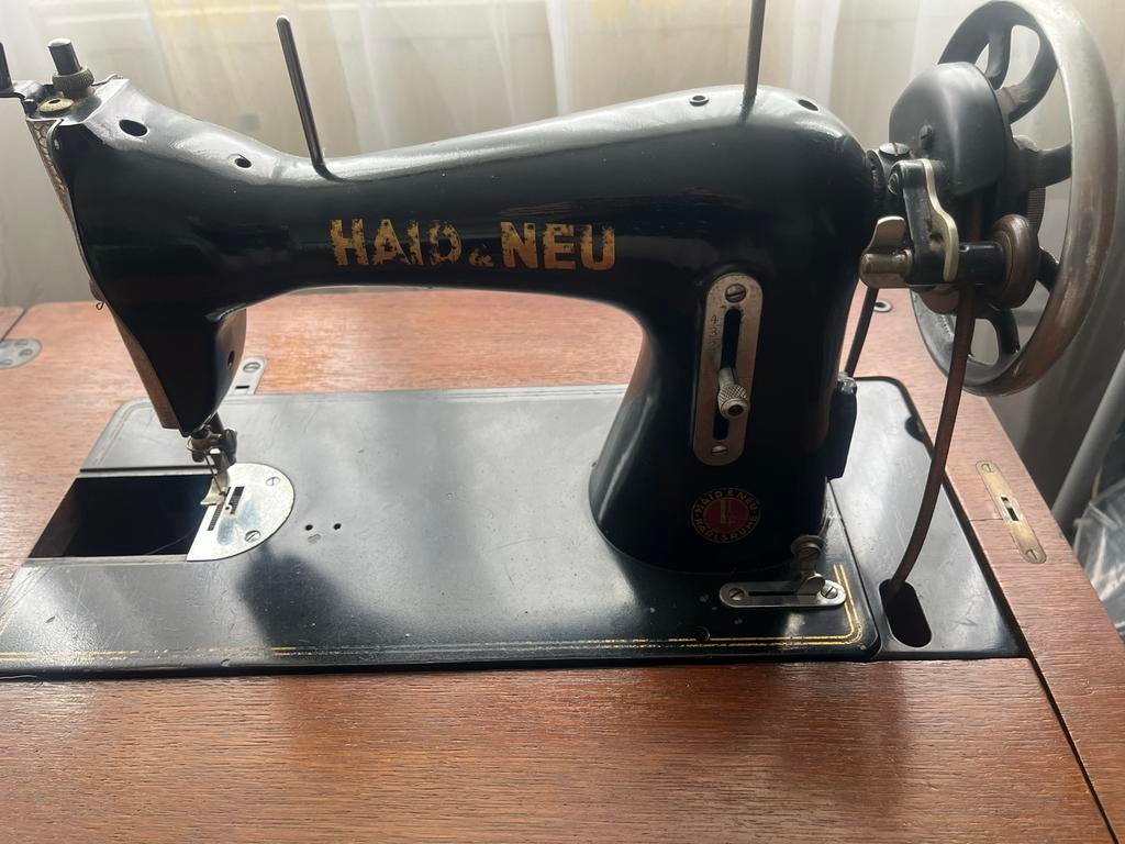 Antieke Haid & Neu Naaimachine in Houten Kast, Ophalen of Verzenden