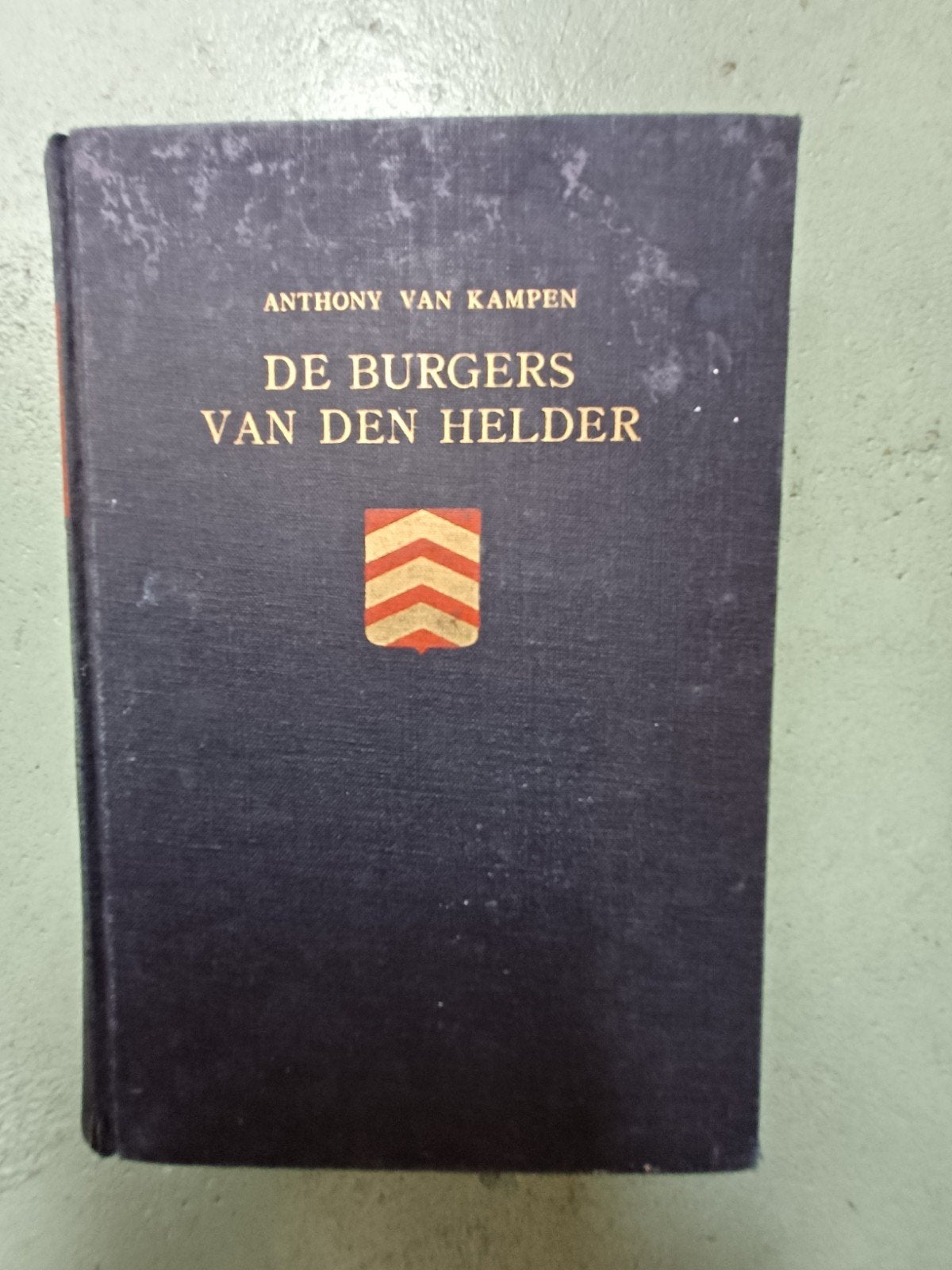Boek getiteld De Burgers van Den Helder, Ophalen of Verzenden, Nederland, Boek of Tijdschrift