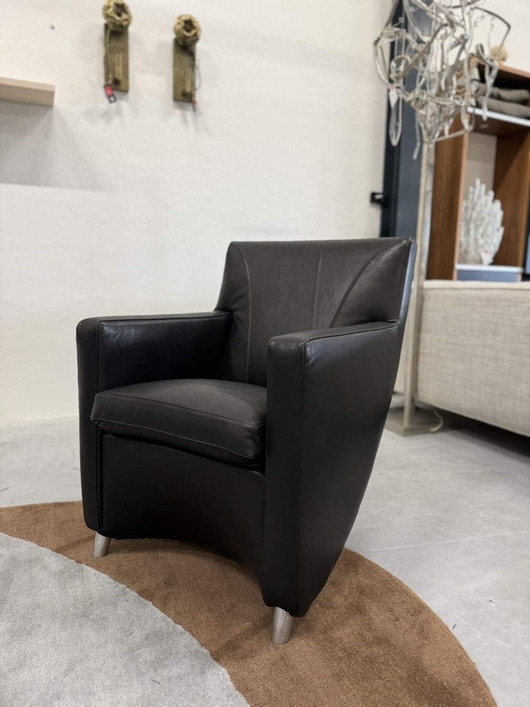 Nieuw Leolux Dolcinea Fauteuil zwart leer design stoel, Huis en Inrichting, Fauteuils, Leolux, Info@leolux.nl, Nieuw, Ophalen of Verzenden