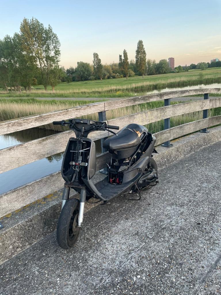 GEZOCHT!  lopende project scooter, Ophalen of Verzenden, Benzine, Overige modellen