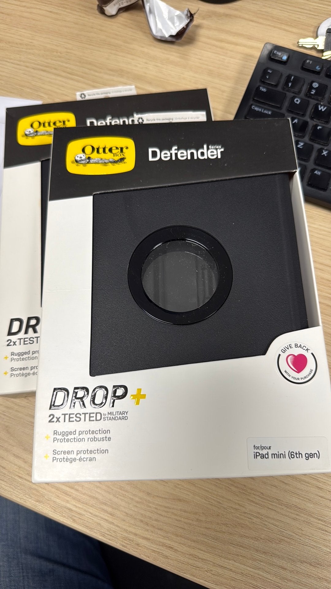 Otterbox defender IPad mini (6th gen)