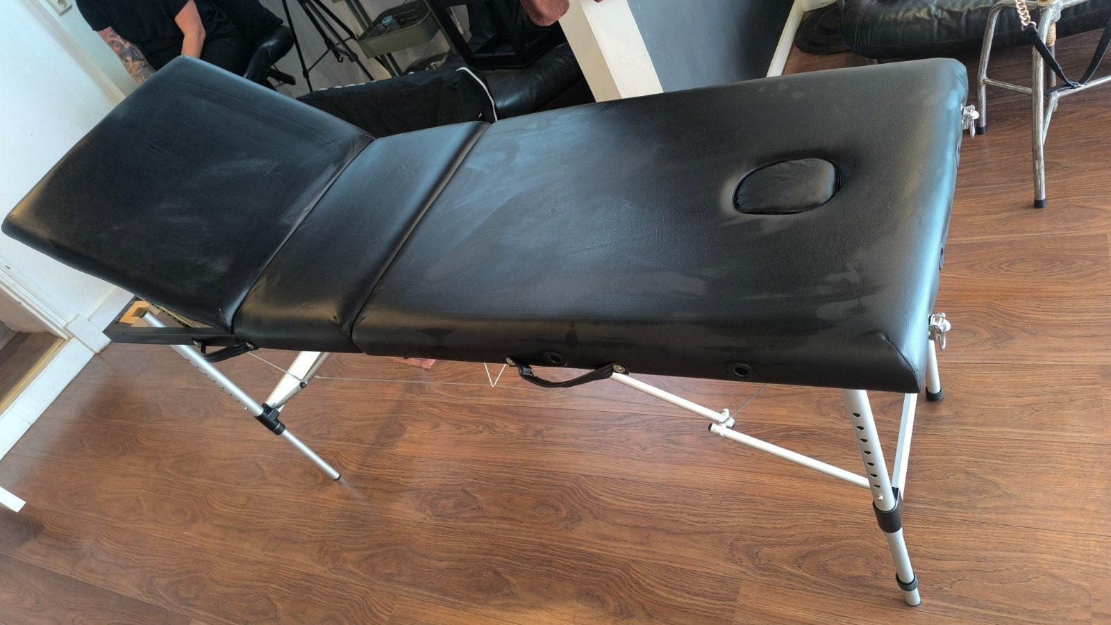 Inklapbare massagetafel / behandeltafel met verstelbare rug, Ophalen, Gebruikt, Massagetafel