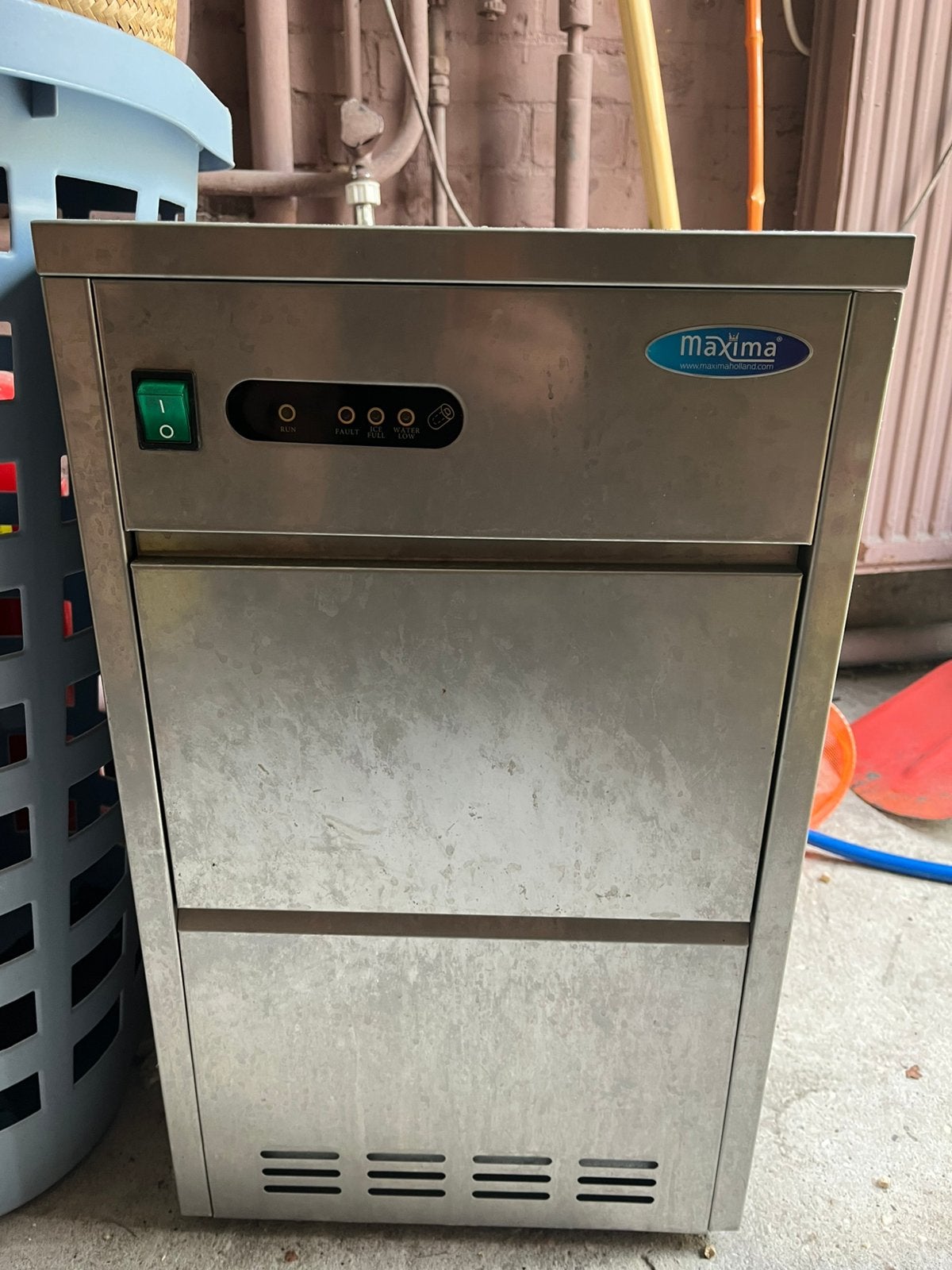 Ijsblokjesmachine (defect), Witgoed en Apparatuur, Ophalen
