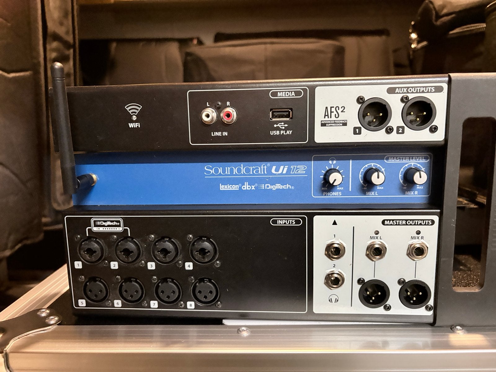 Soundcraft Ui12 Digitale Mixer met WiFi, Ophalen of Verzenden, Gebruikt, 10 tot 20 kanalen, Microfooningang