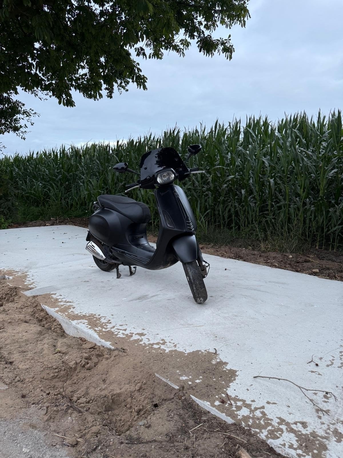 Vespa sprint, Ophalen, Gebruikt, Benzine
