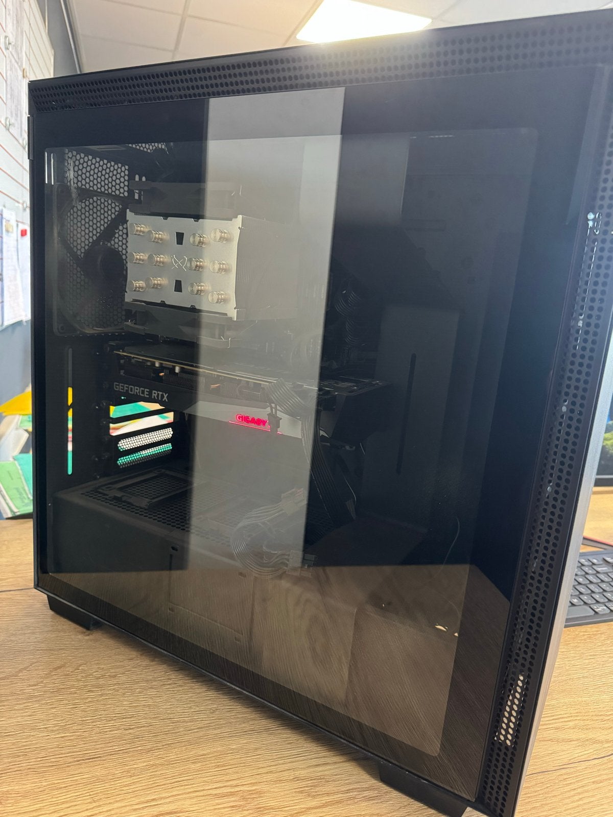 Gaming PC: Intel i9-9900K, RTX 3070, 32GB RAM, 1TB SSD, Computers en Software, Desktop Pc's, Zo goed als nieuw, 3 tot 4 Ghz, SSD