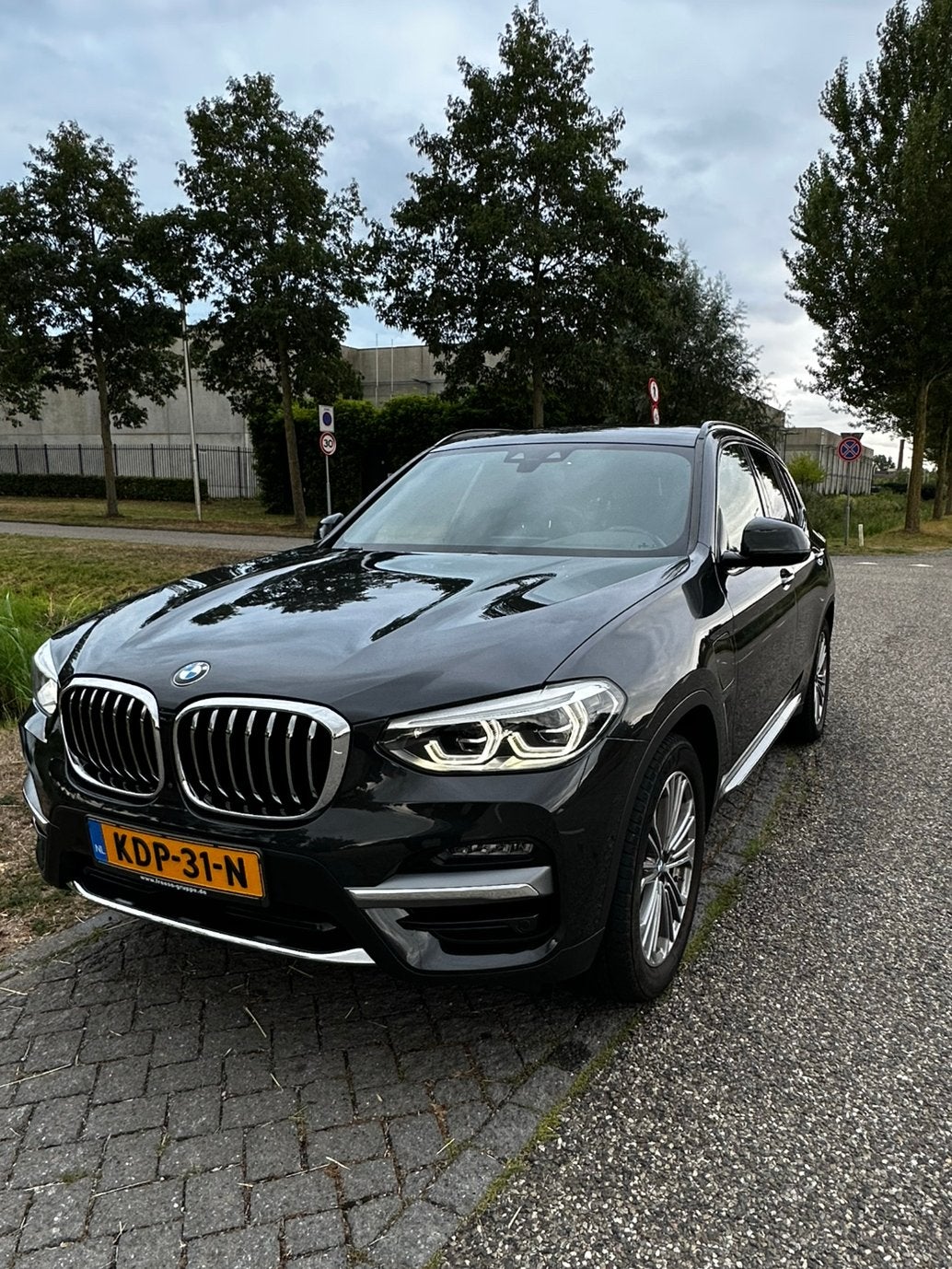 BMW X3 Xdrive30e/2021/PANO/GARANTİE/360/LUXURY/HEAD-UP, Auto's, BMW, 1998 cc, 2000 kg, Bruin, Vierwielaandrijving
