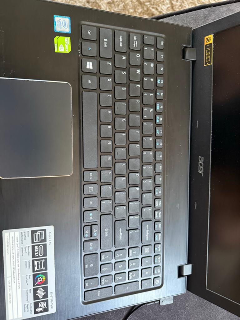 Acer Aspire E 15 - i5-7200U, 8GB RAM, 256GB SSD + 1TB HDD, Computers en Software, Gebruikt, 2 tot 3 Ghz, 8 GB, Ophalen of Verzenden