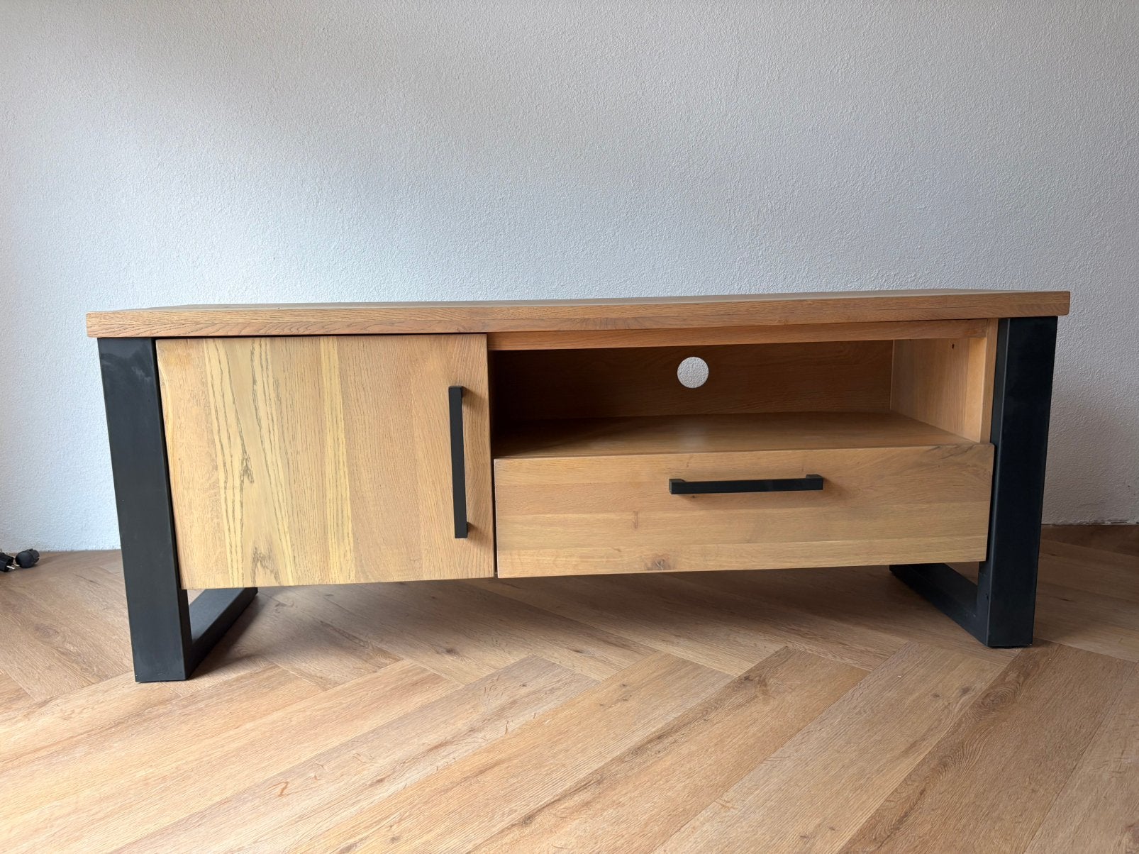Industriële tv meubel, Ophalen, 100 tot 150 cm, Zo goed als nieuw, Minder dan 100 cm