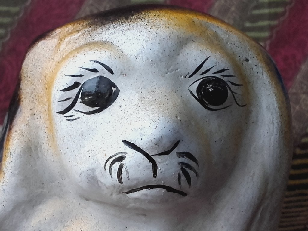 Zeldzame antieke spaarpot uit Engeland als een hond 24 cm., Antiek en Kunst, Ophalen of Verzenden