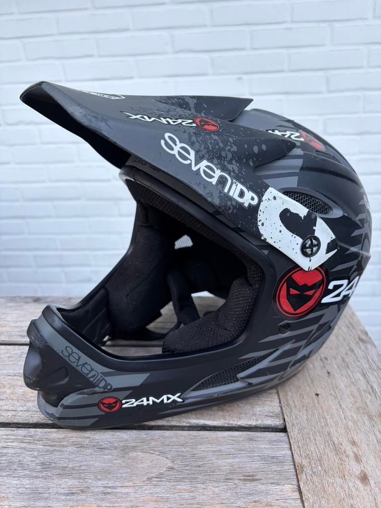 Helm bmx xxs (gebruikt), Motoren, Ophalen of Verzenden, Tweedehands, Overige merken