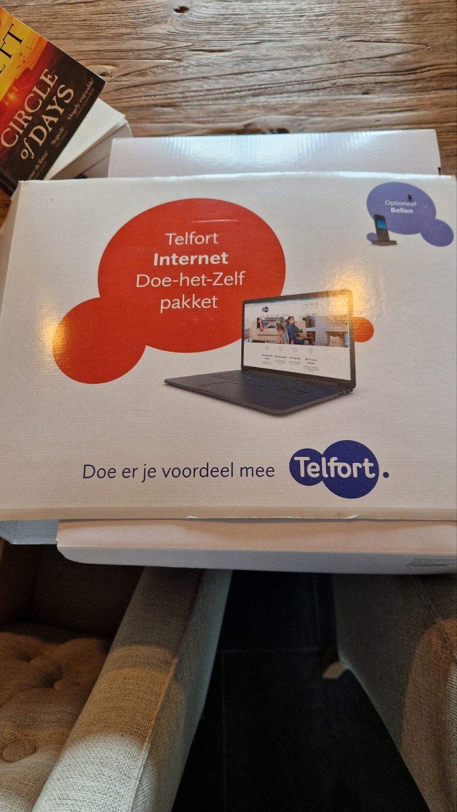Telfort Experia Box V10 Modem Router Set, Computers en Software, Routers en Modems, Ophalen of Verzenden, Zo goed als nieuw, Router met modem
