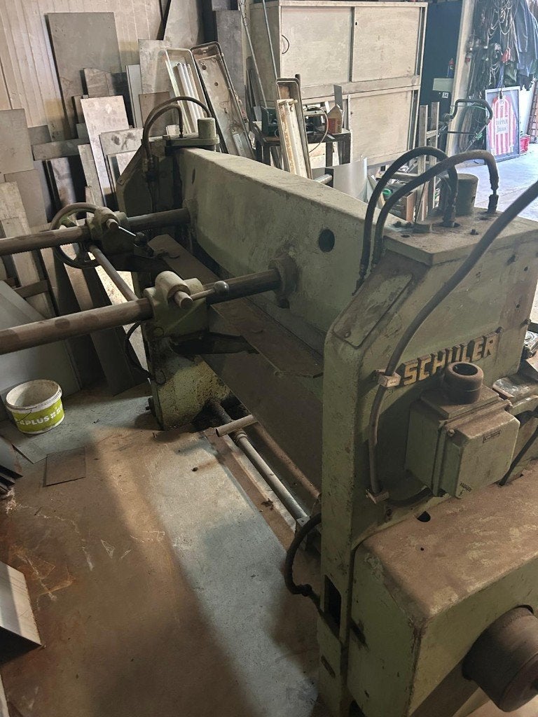 Schuler Hydraulische plaatschaar, Ophalen