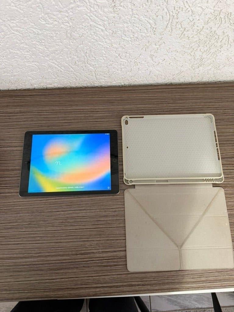 iPad 5e Generatie - Goed werkend, Computers en Software, 10 inch, 32 GB, Apple iPad, Ophalen of Verzenden
