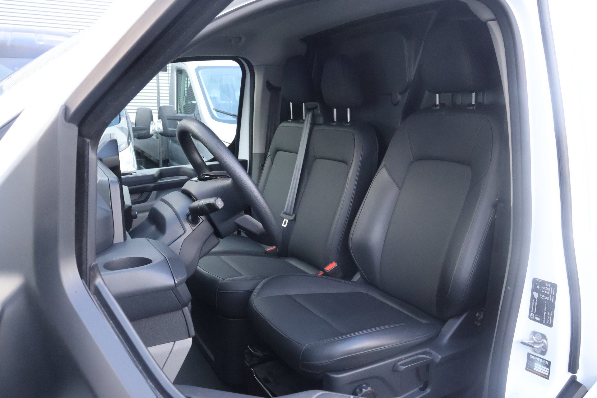 Ford Transit Custom 2.0 TDci 136pk L2 H1 Trend Koelwagen, Auto's, Voorwielaandrijving, Gebruikt, 1836 kg, 4 cilinders