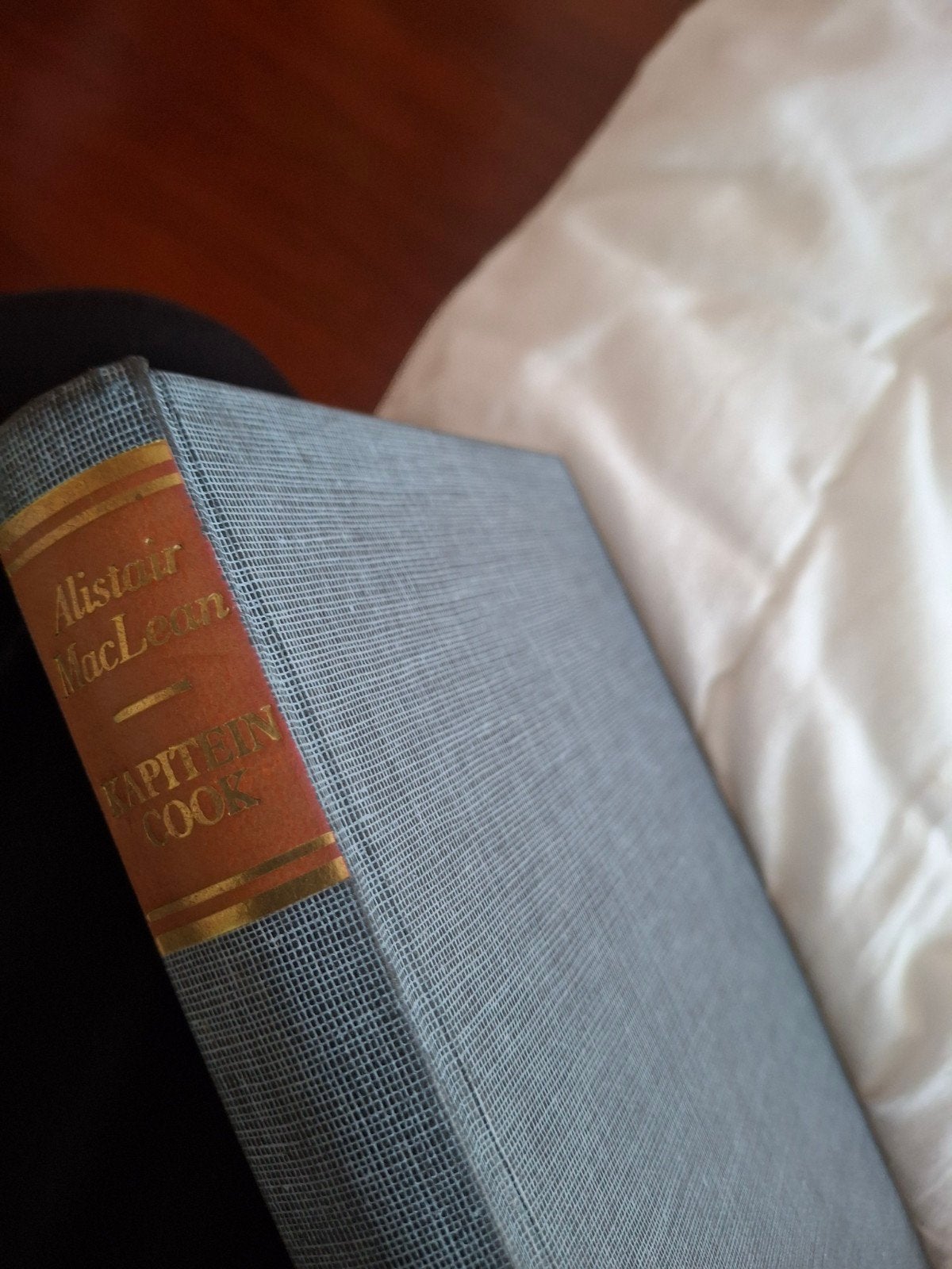 Kapitein Cook - Alistair MacLean (Vintage Boek), Boeken, Ophalen of Verzenden, Zo goed als nieuw, Alistair MacLean