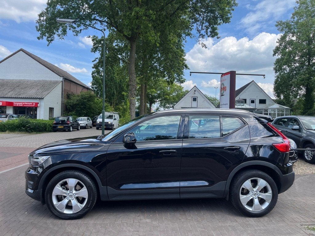 Volvo XC40 2.0 B4 AWD BUSINESS PRO 197PK AUTOMAAT / CARPLAY, Automaat, Gebruikt, Euro 6, 4 cilinders