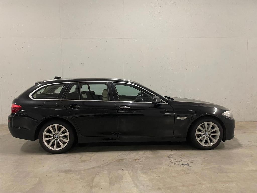 BMW 5-serie Touring 520d Luxury Edition Leer Navi Clima Crui, Automaat, Achterwielaandrijving, Euro 6, 2000 kg