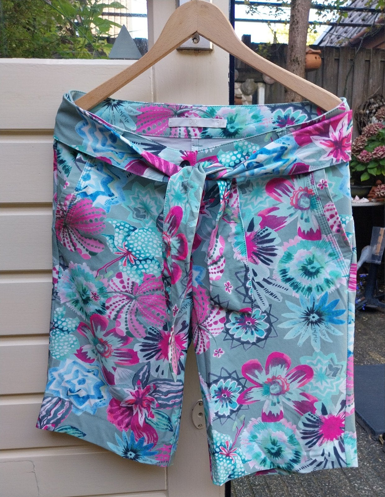 DIDI Korte Broek Bloemenprint Maat 38/40 (M), Maat 38/40 (M), Kort, Meerkleurig, DIDI