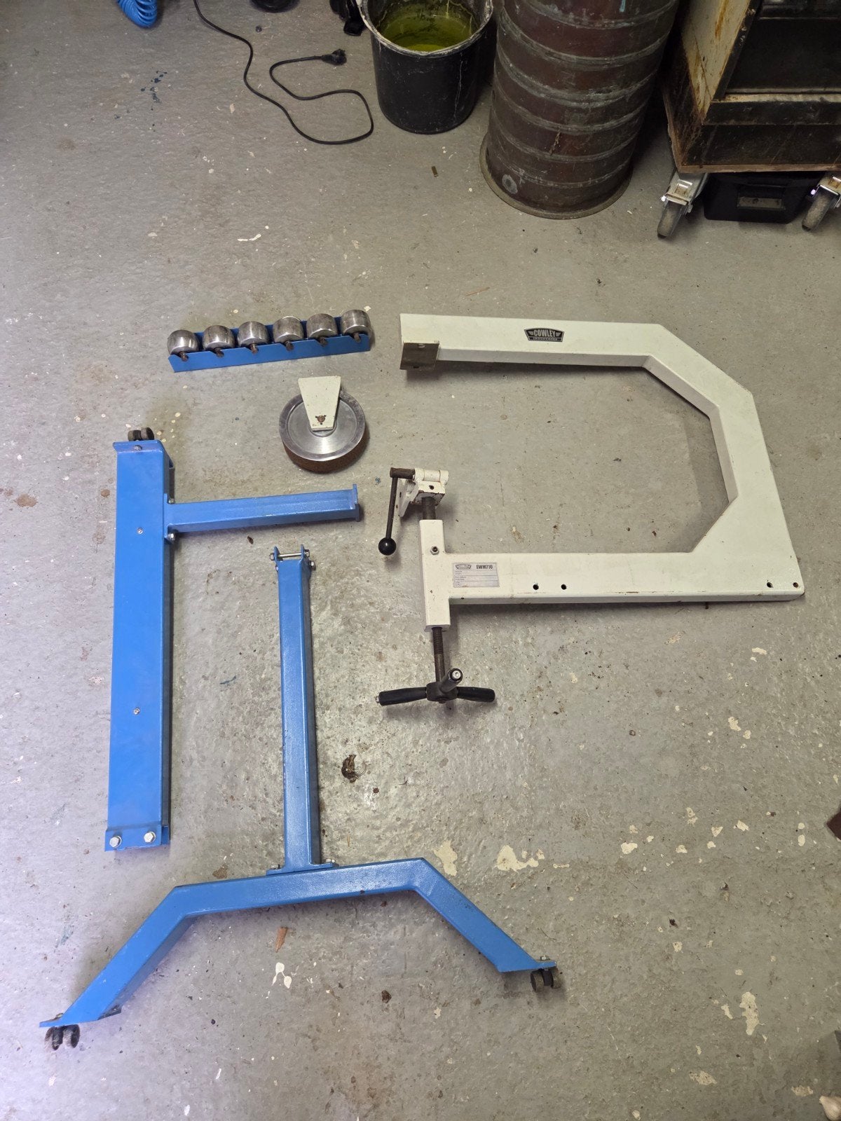 HBM Cowley EWM710 Engelswiel - Plaatbewerkingsmachine, Ophalen of Verzenden, Gebruikt, Overige typen