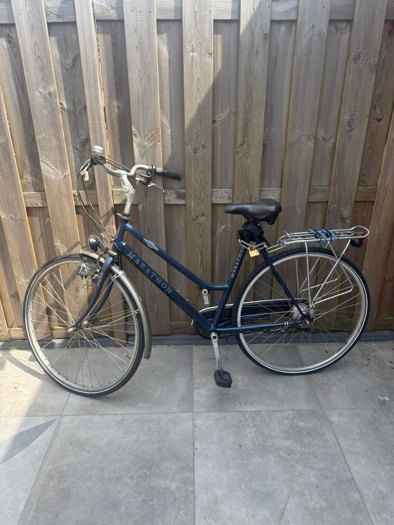 Marathon Tyros Stadsfiets 28” Donkerblauw, Fietsen en Brommers, Fietsen | Dames | Sportfietsen en Toerfietsen, Gebruikt, Overige merken