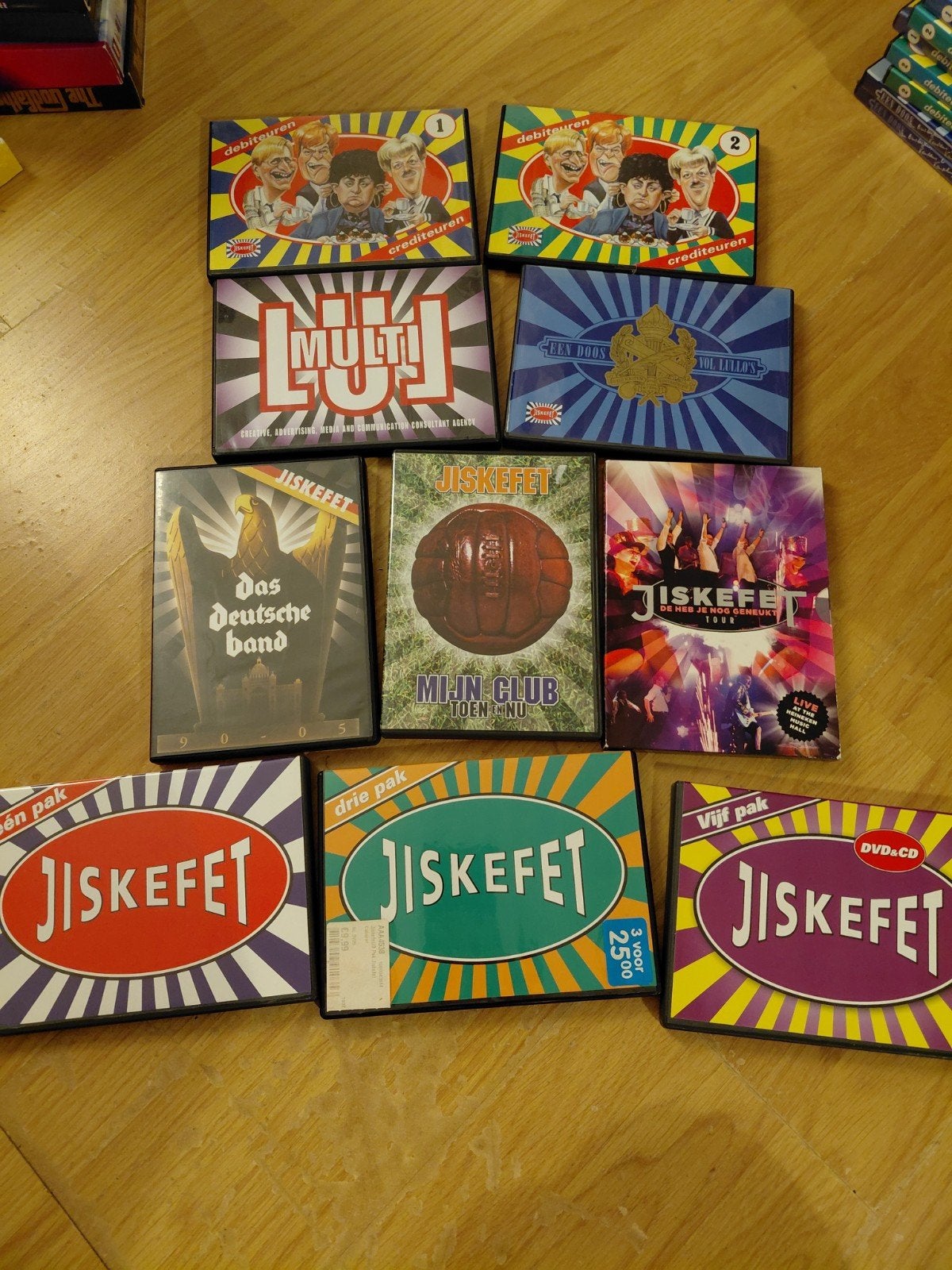 Jiskefet dvd's Lullos Live Debiteuren Crediteuren, Alle leeftijden, Ophalen of Verzenden, Zo goed als nieuw