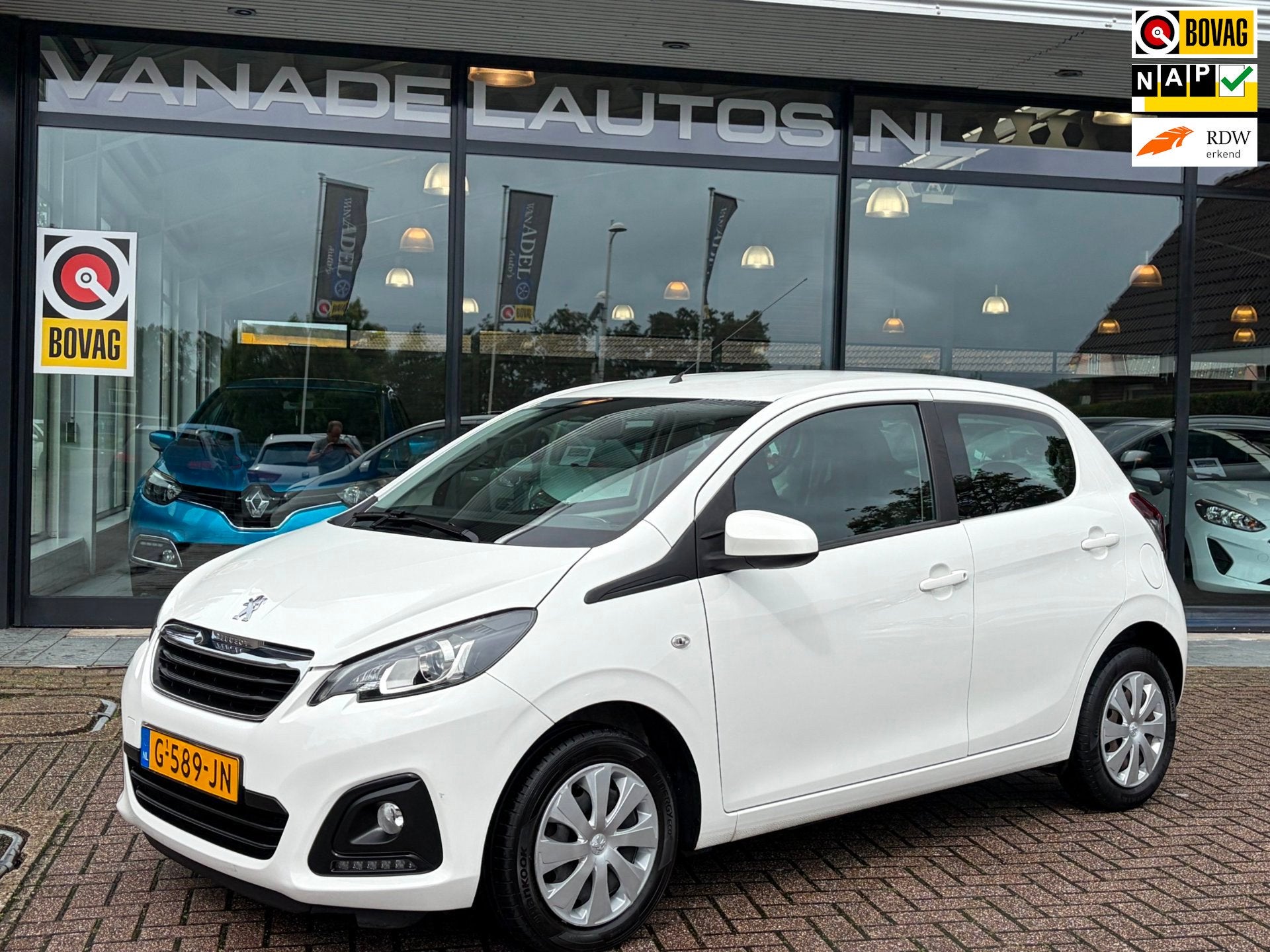 Peugeot 108 1.0 e-VTi Active 5Drs Airco Bluetooth NL-Auto NA, Voorwielaandrijving, Stof, Gebruikt, 4 stoelen
