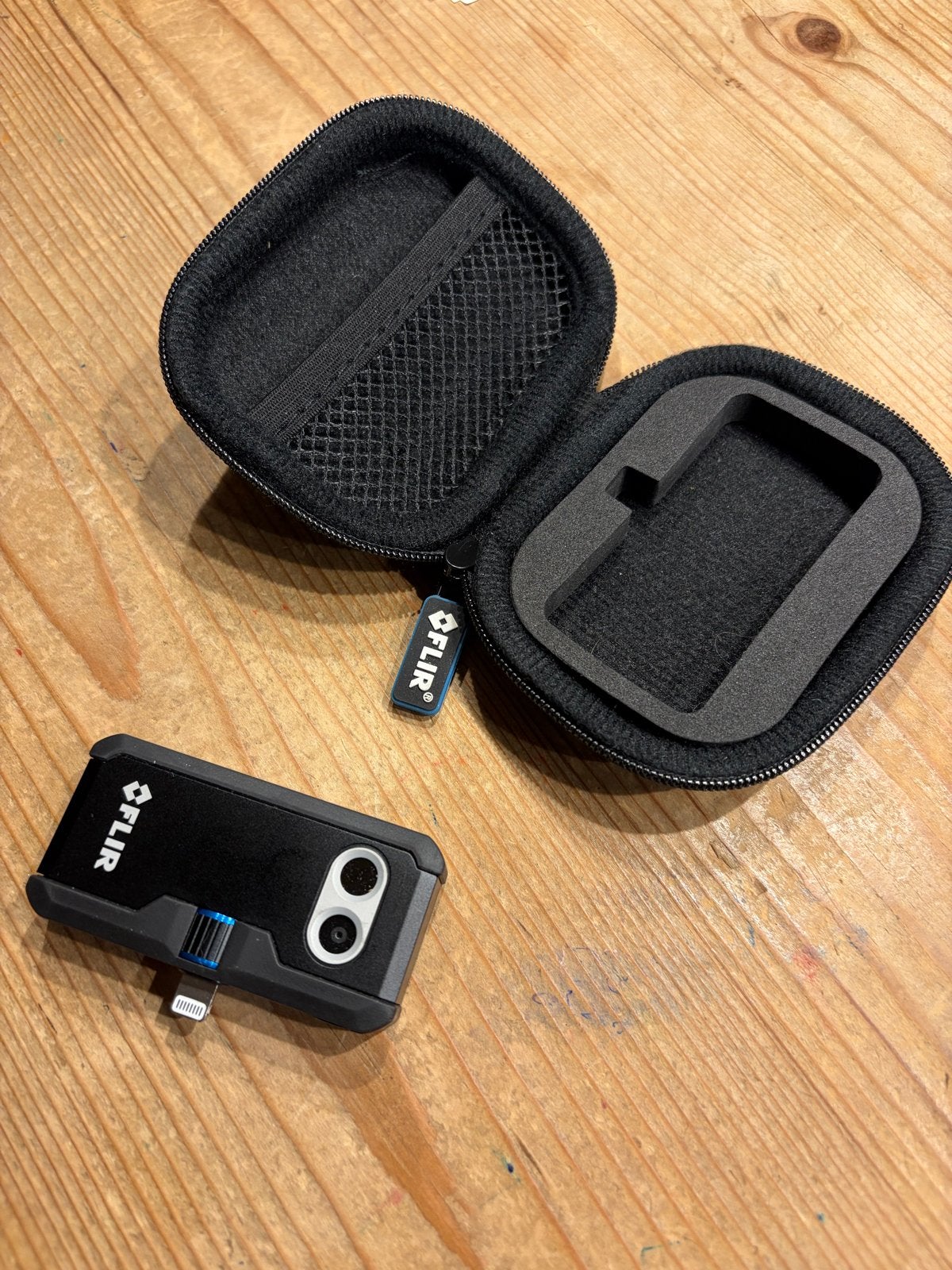 FLIR ONE Pro iOS warmtebeeldcamera voor iPhone, Overige merken, Overige typen, Verzenden, Zo goed als nieuw