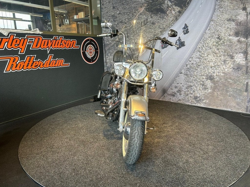 Harley-Davidson FLSTCI HERITAGE SOFTAIL CLASSI (bj 2003), Motoren, Bedrijf, Meer dan 35 kW, Overig, Sales@harleydavidsonrotterdam.nl