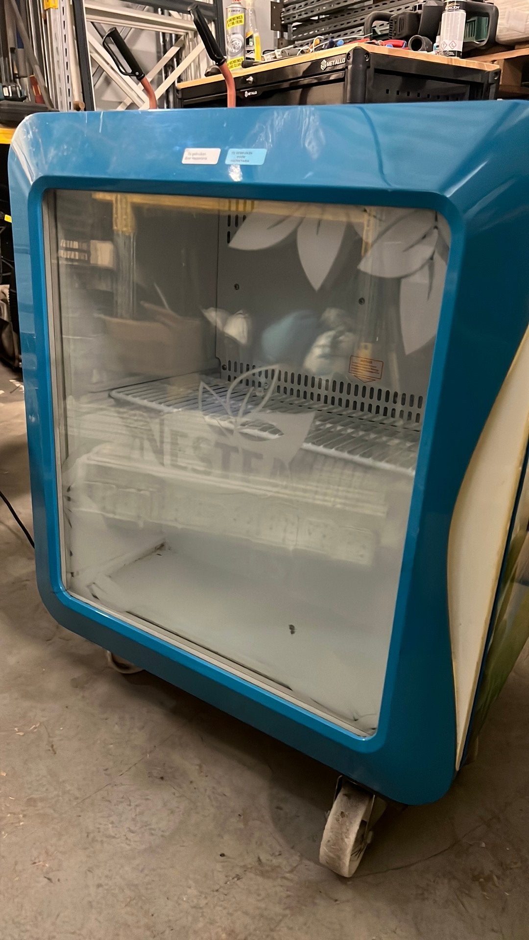 Nestea tafel koelkast, Ophalen, Zonder vriesvak, Minder dan 85 cm, Minder dan 75 liter