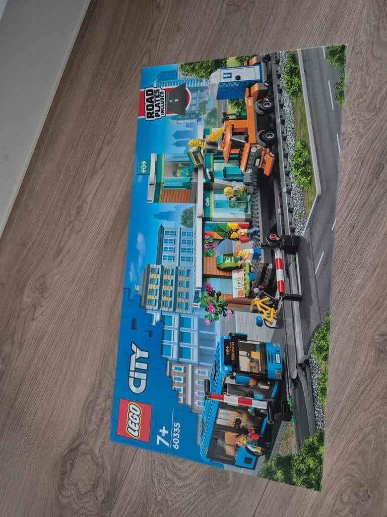 NIEUW LEGO City Treinstation - 60335, Kinderen en Baby's, City, Lego, Nieuw, Ophalen of Verzenden