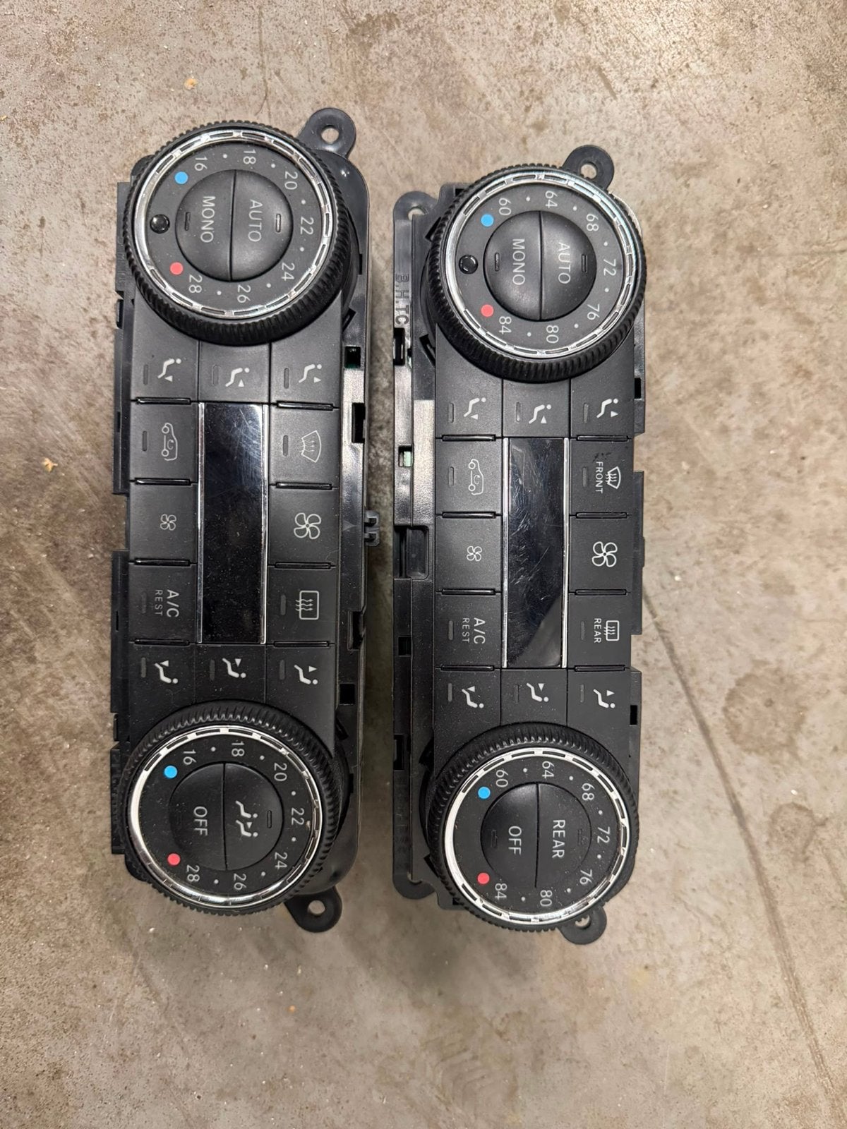 Mercedes-Benz A2518700089 Klimaatregeling Paneel, Ophalen, Gebruikt, Mercedes-Benz