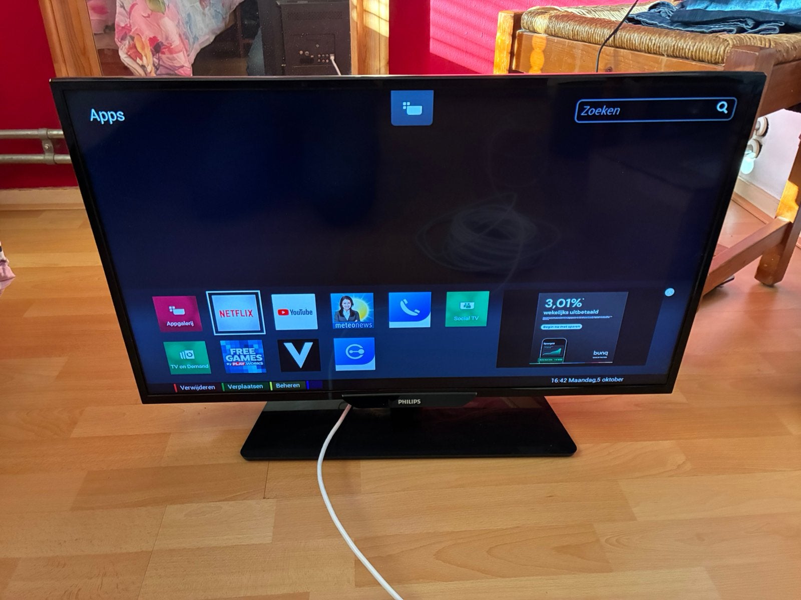 Philips tv 32” nog goed werkend, Ophalen, Philips, Gebruikt, 50 Hz