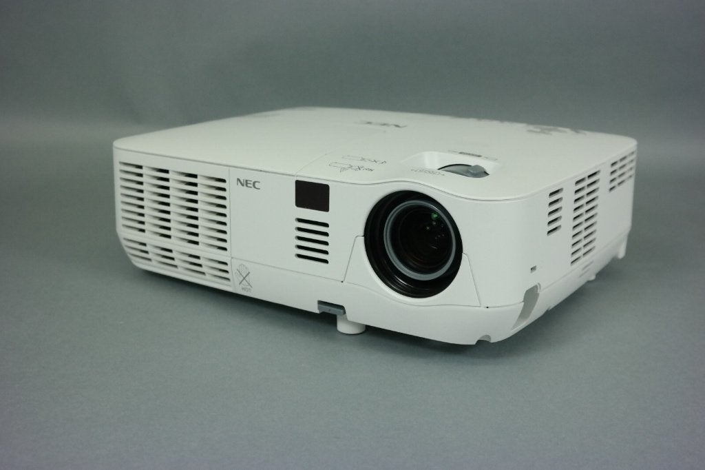 Beamer NEC Projector V311X, LED, Zo goed als nieuw, Ultra HD (4K), NEC