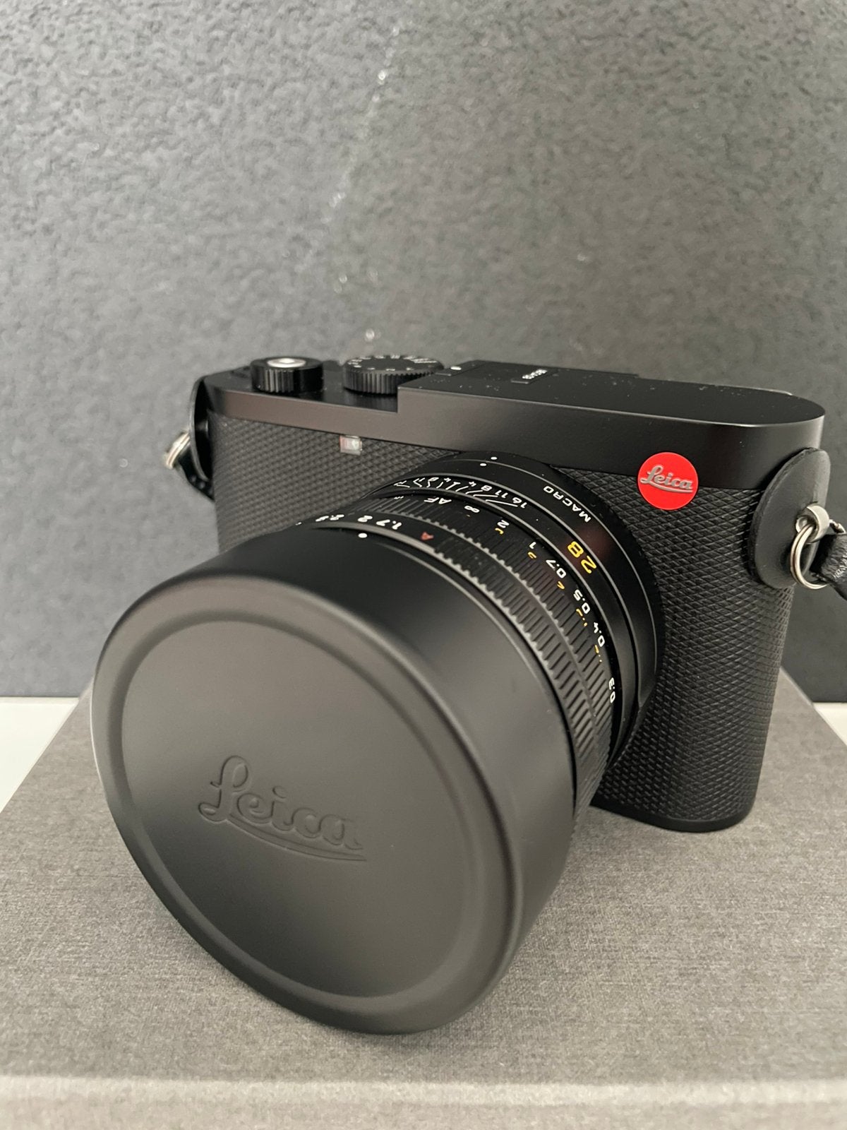 Leica Q3 28 mm (Onberispelijke staat) & Leica Duimgrip, Ophalen, Oplader, Leica, 60 megapixels