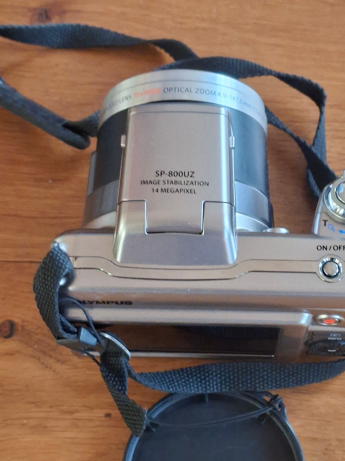 Olympus SP-800UZ 14 Megapixel Bridgecamera met tas, Gebruikt, Beeldstabilisatie, Ophalen of Verzenden, Olympus