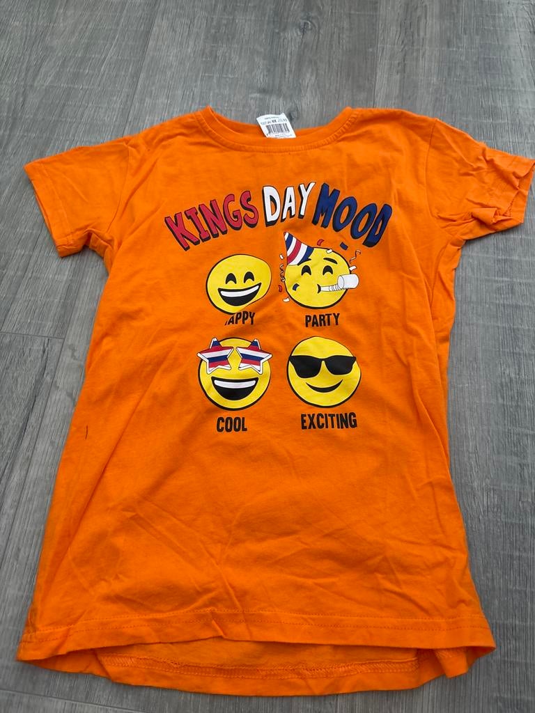 Oranje Kings Day Mood T-shirt maat 116/122, Ophalen of Verzenden, Gebruikt, Jongen of Meisje, Shirt of Longsleeve