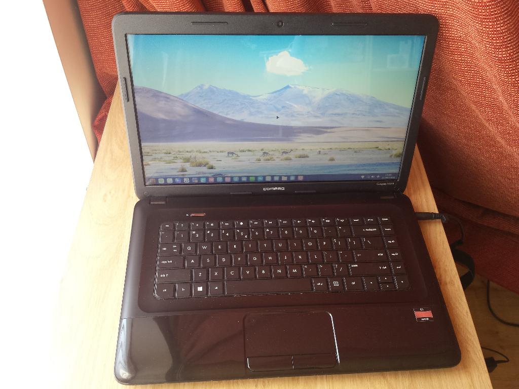HP Compaq 15,5" SSD 128-1000 Gb Linux Mint, Computers en Software, Windows Laptops, Gebruikt, 15 inch, SSD, 2 tot 3 Ghz, 8 GB