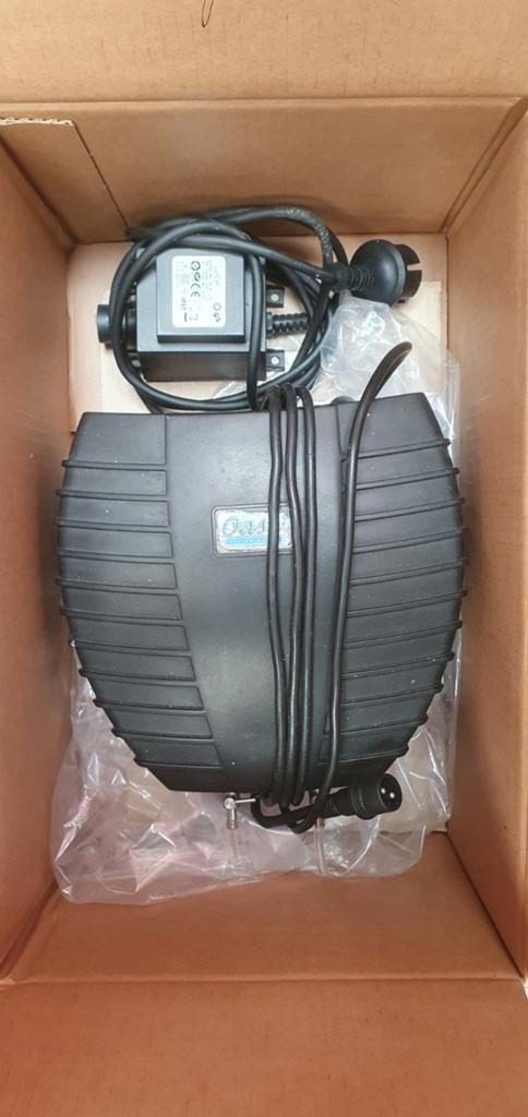 OASE AQUA OXY 2000 ZUURSTOF POMP.12V, Ophalen of Verzenden