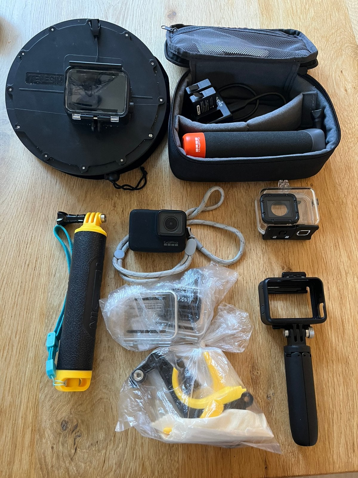 GoPro Hero 7 Black met accessoires incl onderwater, Ophalen, Zo goed als nieuw, GoPro