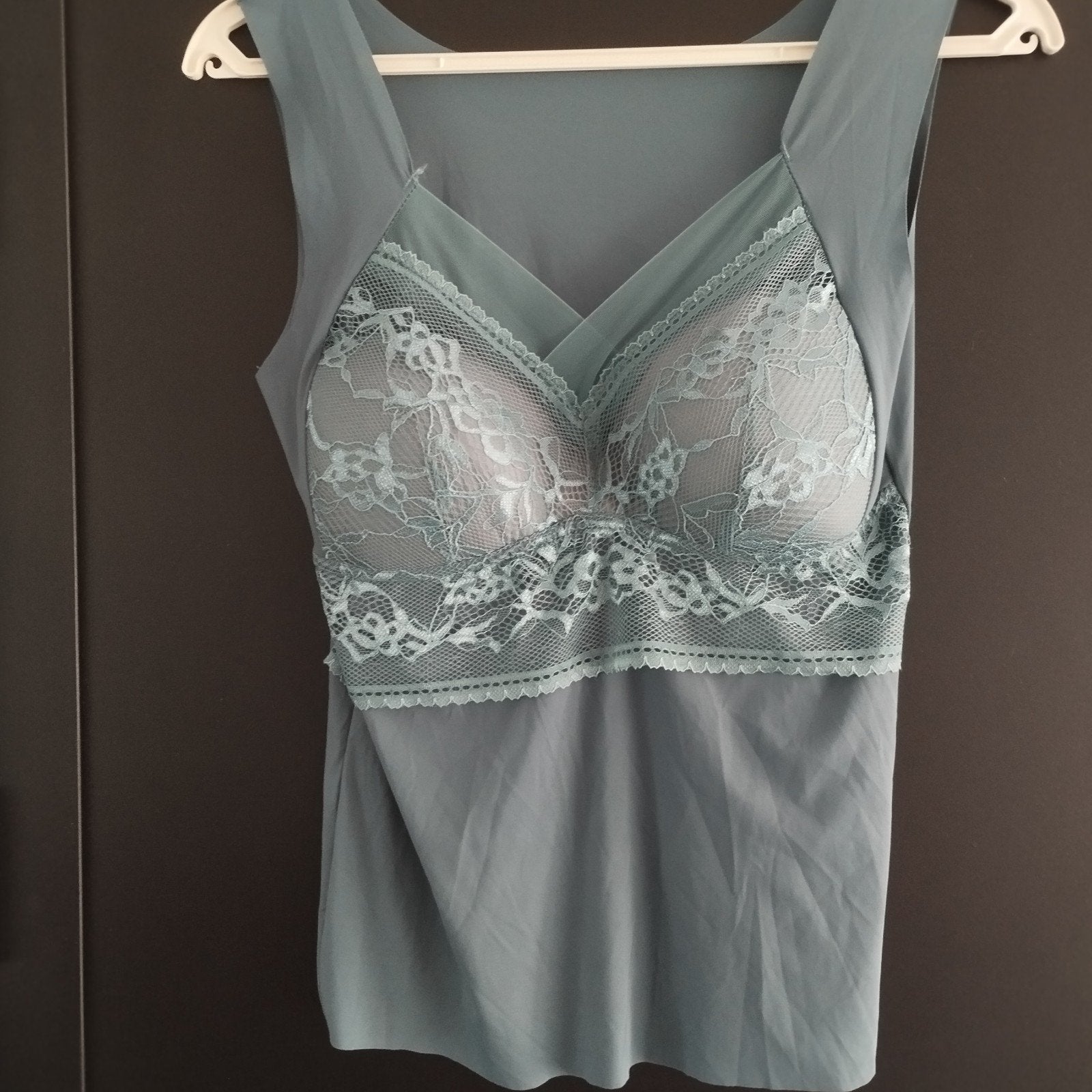 Groen Hemd met Voorgevormde Cups en Kanten Details, Kleding | Dames, Ophalen of Verzenden, Groen, Hemd
