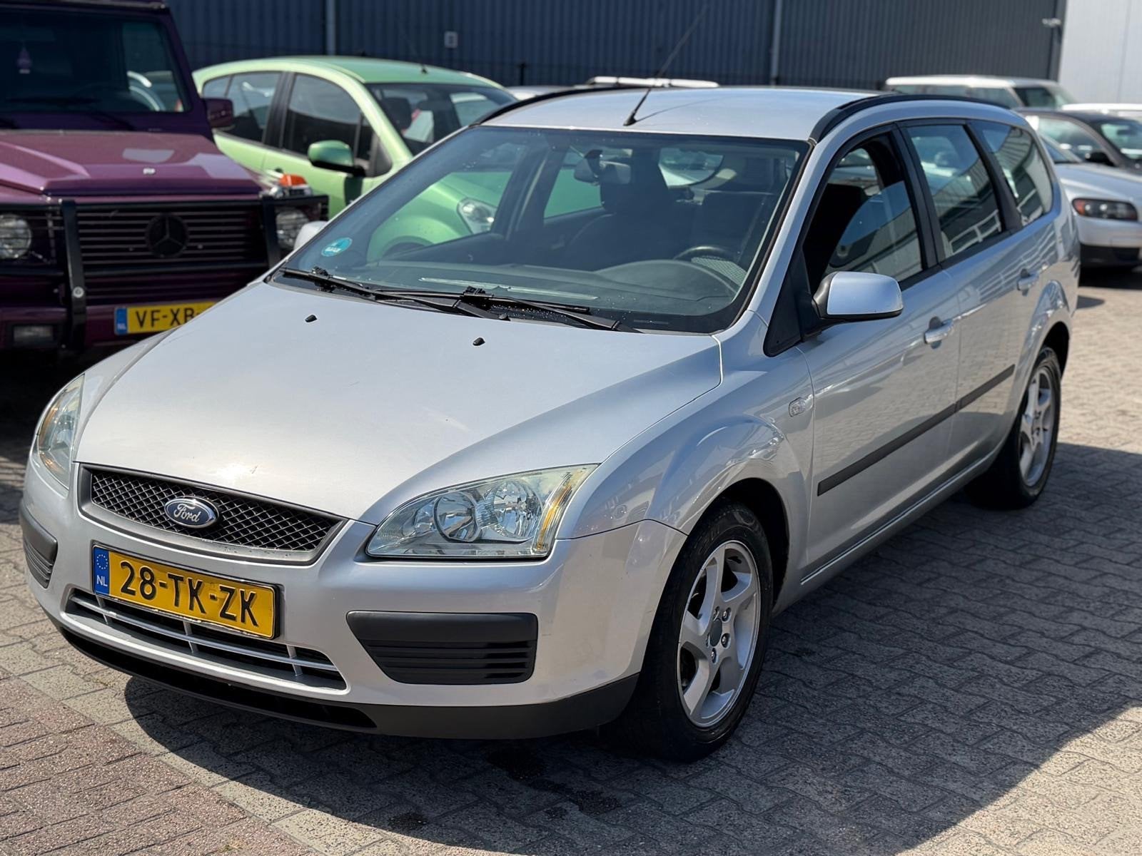 Ford Focus Wagon 1.6-16V Trend 2006 Airco Automaat Nieuwe AP, 1596 cc, 101 pk, Gebruikt, 4 cilinders