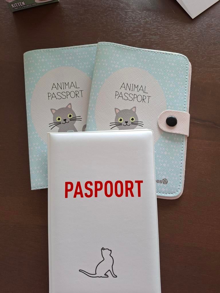 Diverse kattenpaspoort hoesjes, Dieren en Toebehoren, Ophalen of Verzenden, Nieuw