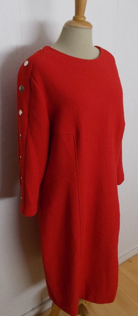 Mooi rood jurkje van Caroline Biss! 46, Kleding | Dames, Jurken, Verzenden, Maat 46/48 (XL) of groter, Zo goed als nieuw, Rood