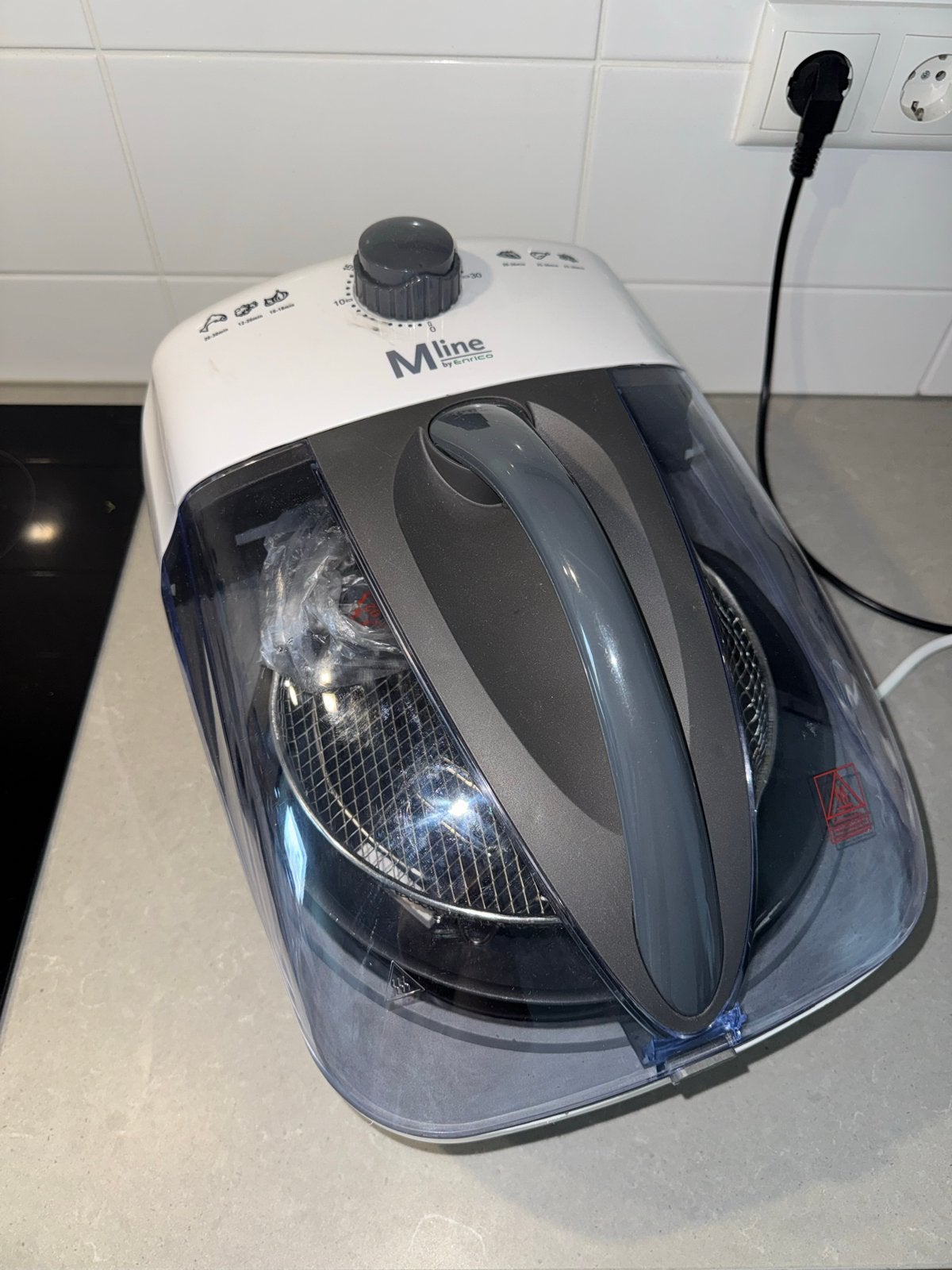 M-line by Enrico Airfryer - Zo goed als nieuw, Airfryer, Ophalen of Verzenden, Zo goed als nieuw, No data